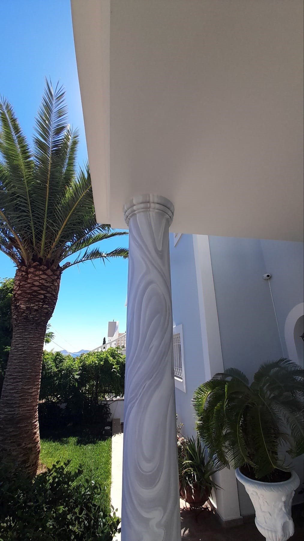 Decorative Pillar Design